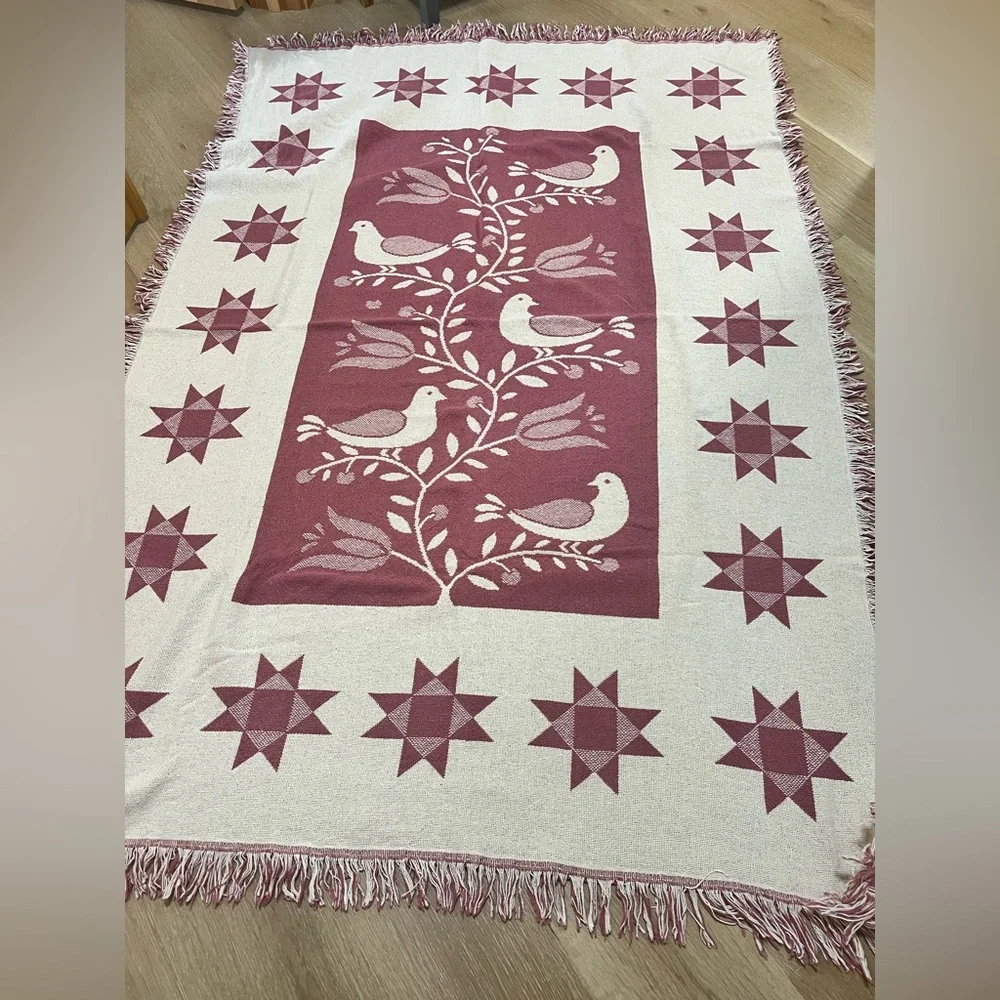 Woven Throw Reversible Pink /White Blanket Fringe 70x48